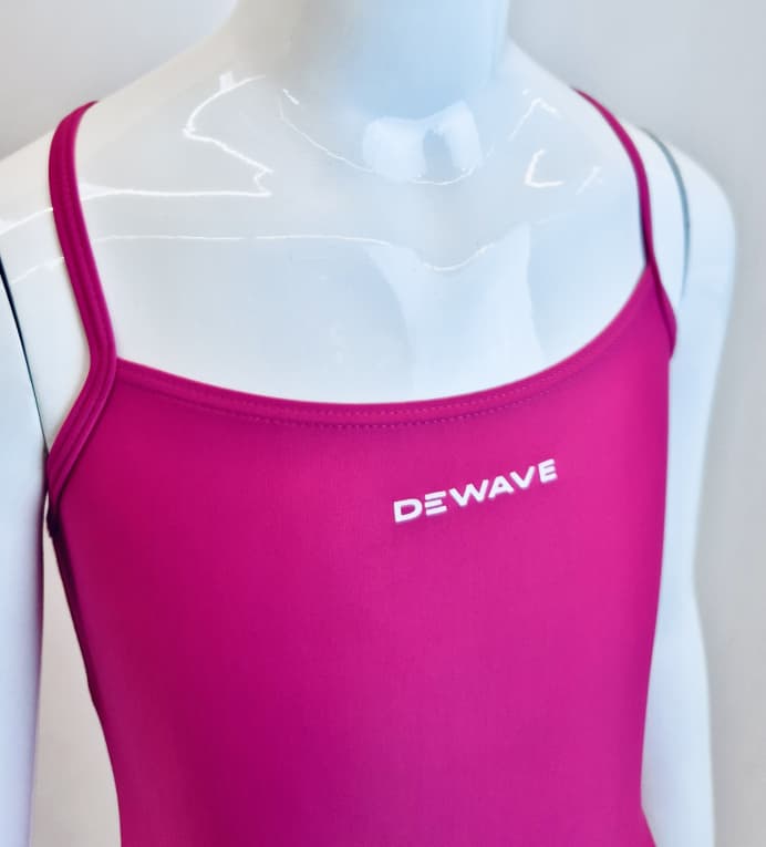 Купальник пляжный слитный для девочки розовый Dewave 100