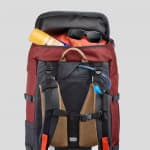 Походный рюкзак мужская 70л охра Forclaz 7 MT100 EasyFit