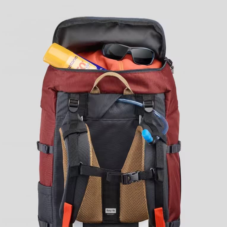 Походный рюкзак мужская 70л охра Forclaz 7 MT100 EasyFit
