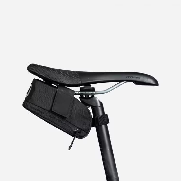 Сумка подседельная черная Riveside 700 Easy M