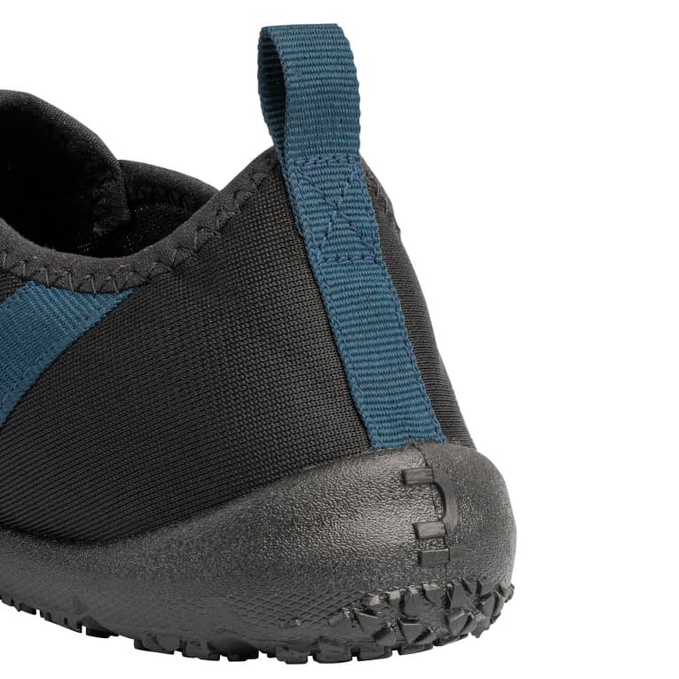 Коралловые тапочки для взрослых гибкие черные Subea Aquashoes 120