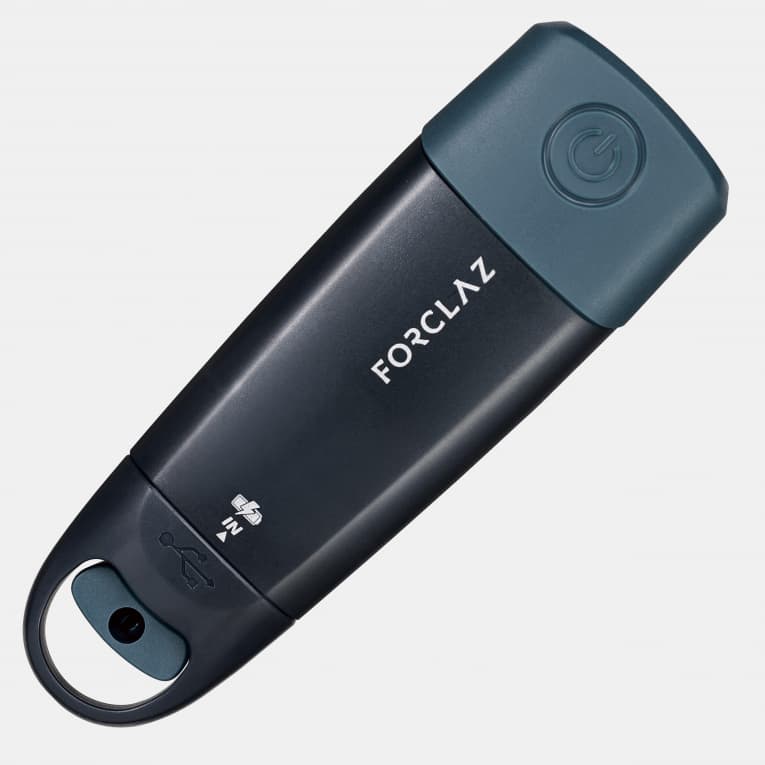 Динамо-фонарь перезаряжаемый синий Forclaz Dynamo 500 V2
