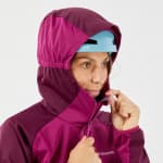 Куртка-softshell для альпинизма женская бордовая Simond 500 ALPI