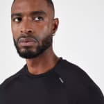 Футболка для бега бесшовная мужская черная Kiprun Run 500 Comfort