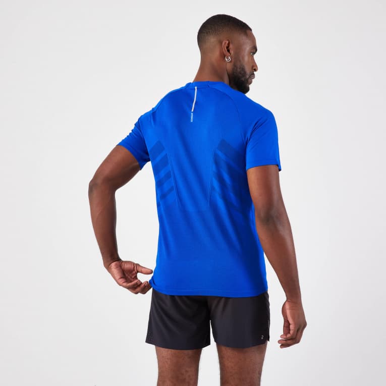 Футболка для бега бесшовная мужская синяя Kiprun Run 500 Comfort
