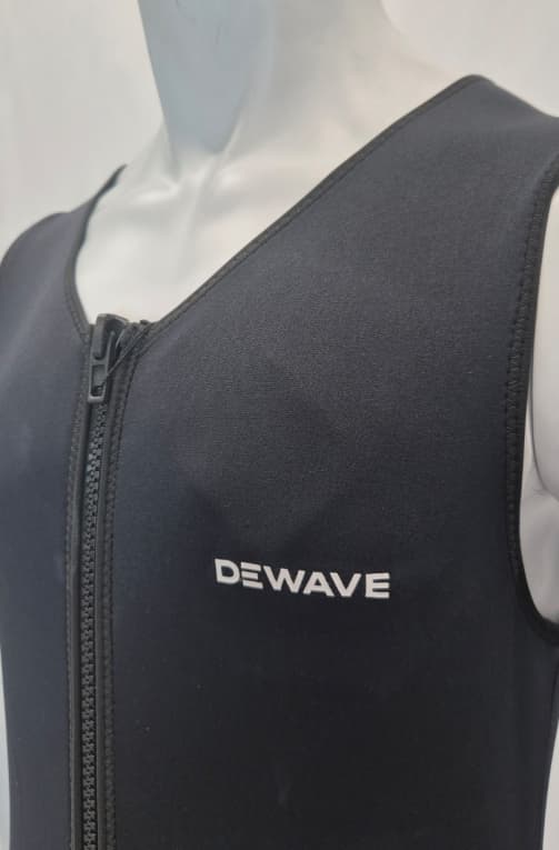 Гидрокостюм для серфинга неопреновый 3 мм мужской черный Dewave 100