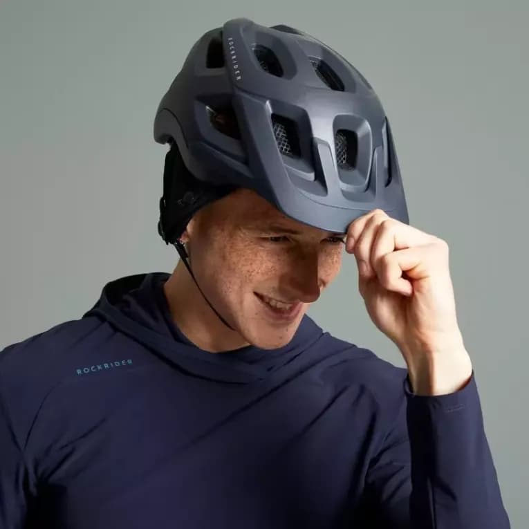 Шлем велосипедный тёмно-синий Rockrider ST 500 All Seasons