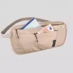 Нательный кошелек бежевый Forclaz 500 Travel RFID