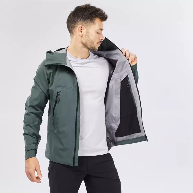 Куртка походная мужская хаки Quechua MH500
