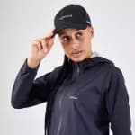 Кепка для бега водоотталкивающая черная Kiprun 5 Panels WR 500
