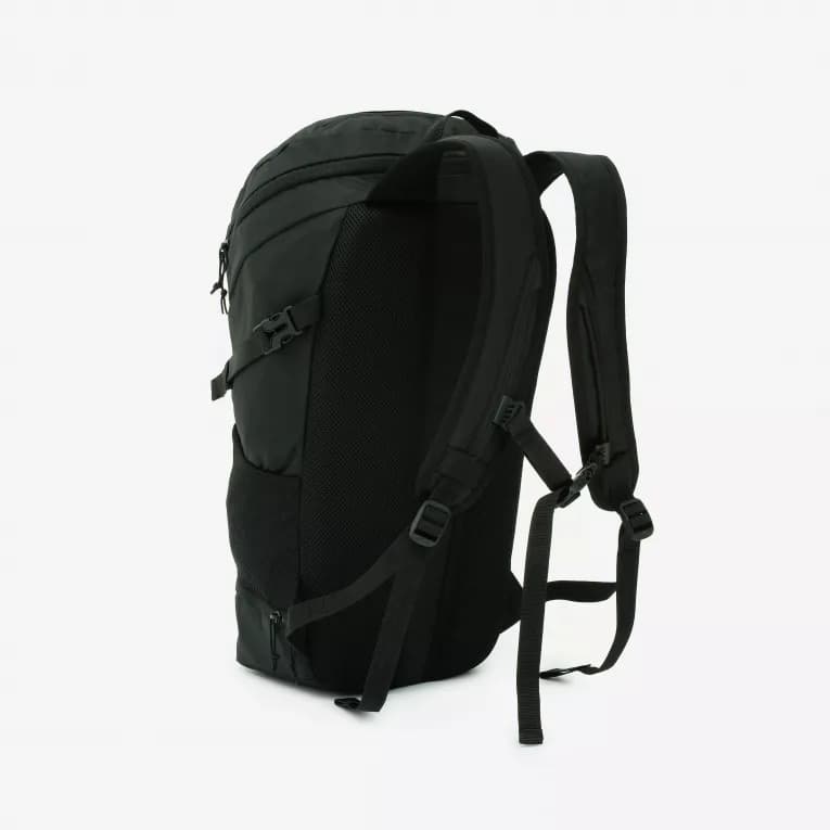 Рюкзак 20л чёрный Deway 500