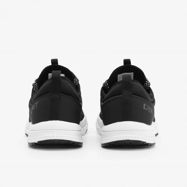 Кроссовки для фитнеса женские чёрные Defit 300