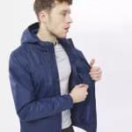 Куртка для походов мужская синяя Quechua