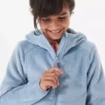 Кофта флисовая для девочек голубая 500 Quechua