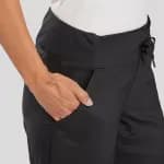 Брюки походные женские чёрные Quechua 100