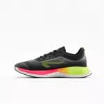 Кроссовки для бега мужские черные Kiprun KD500