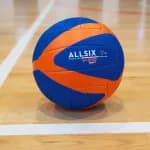 Мяч волейбольный оранжевый Allsix 100