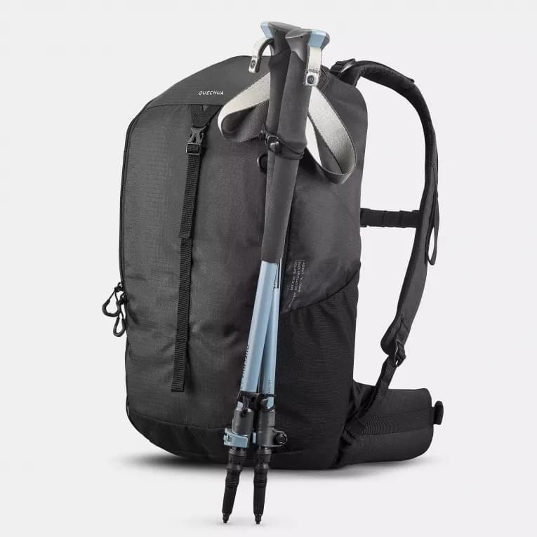 Рюкзак туристический 20 л. чёрный MH100 Quechua