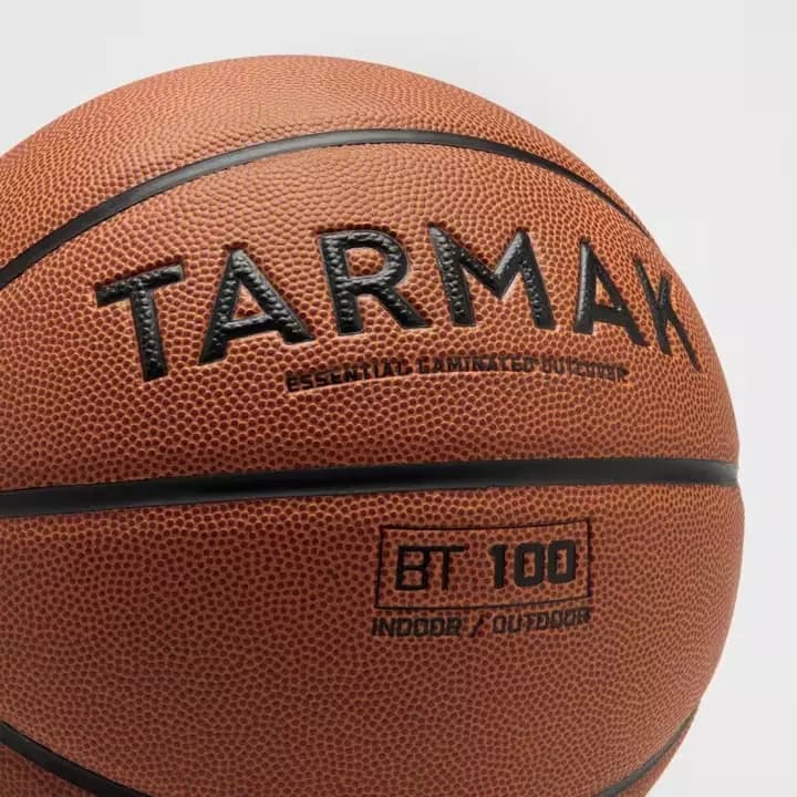 Мяч баскетбольный 7 размер коричневый Tarmak BT100