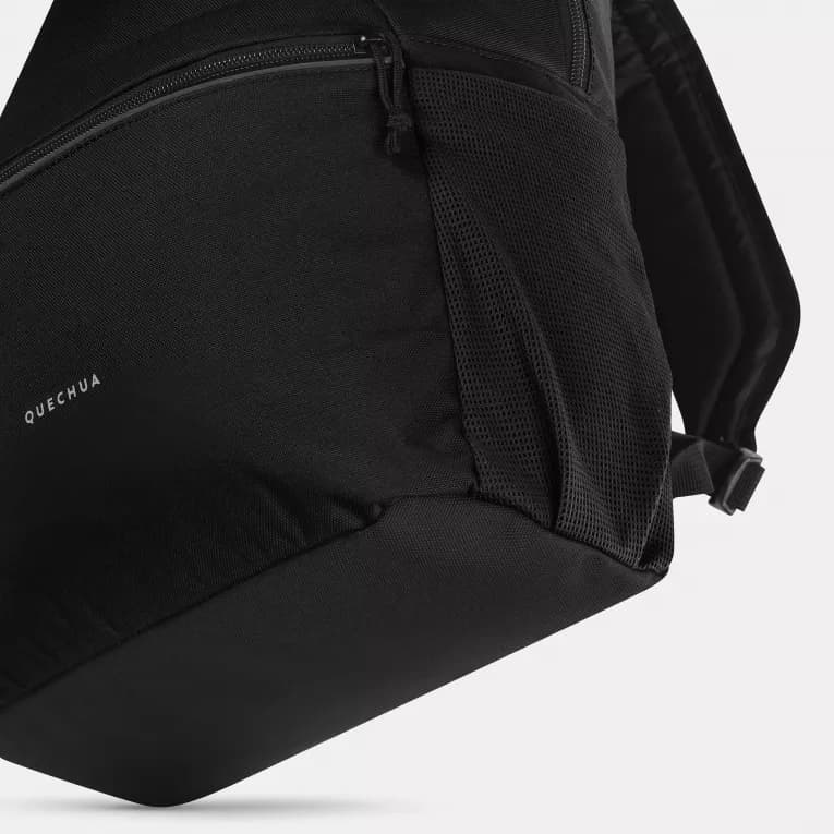 Рюкзак черный 17 л Quechua ESCAPE 100