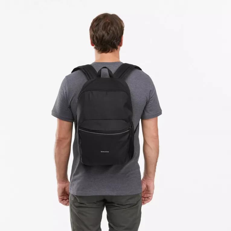 Рюкзак черный 17 л Quechua ESCAPE 100