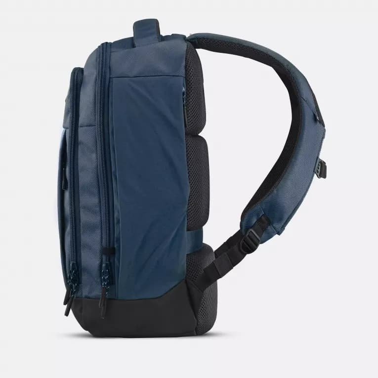 Рюкзак туристический 16 л. синий Quechua 500