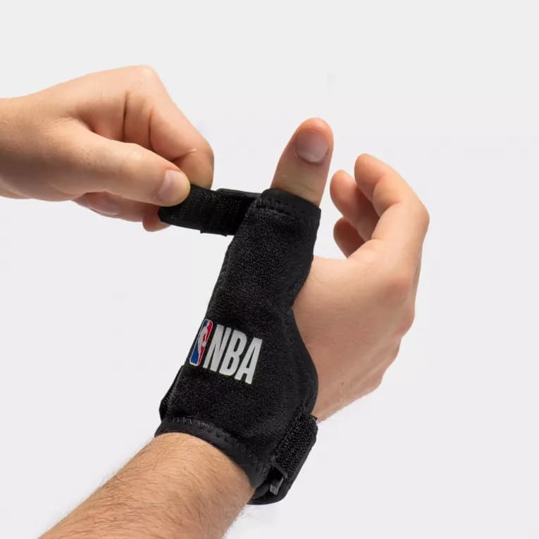 Бондаж для поддержки большого пальца Tarmak R900 NBA