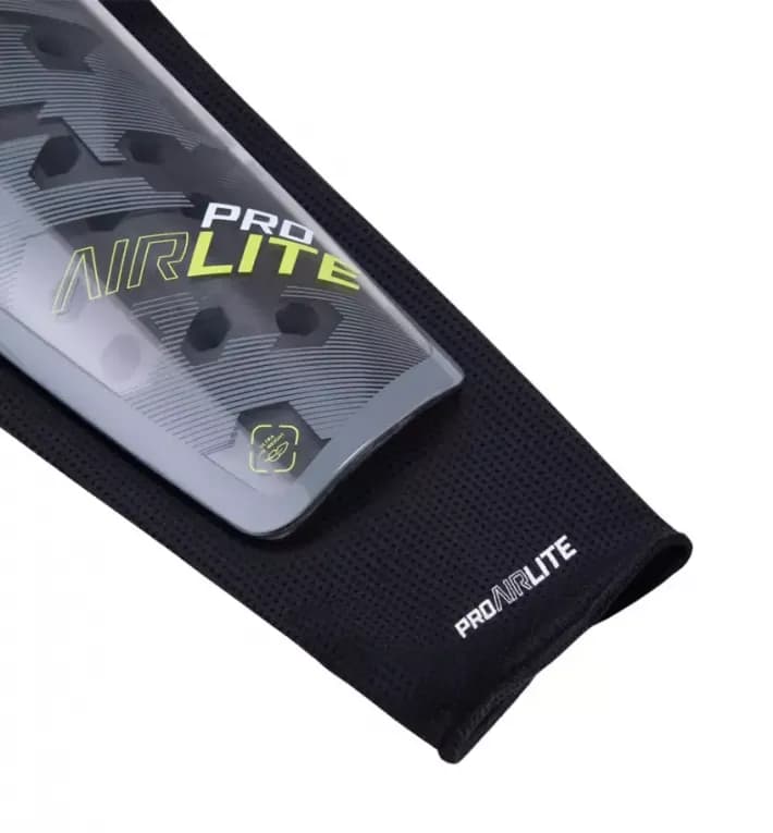 Щитки футбольные Jogel PROAIRLITE
