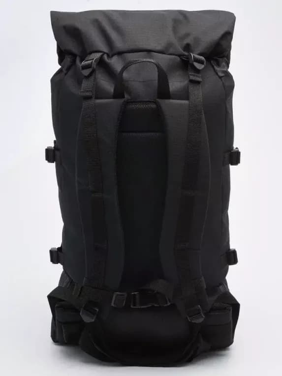 Рюкзак 50л черный Huntsman КОДАР