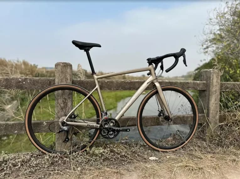 Велосипед шоссейный 700C HAGEN RS9 QR 2024