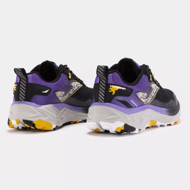 Кроссовки для трейлраннинга женские Joma Tundra