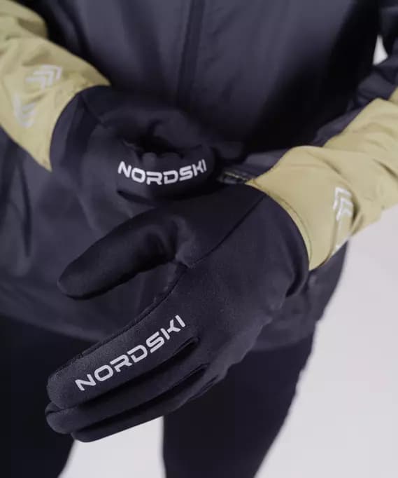 Перчатки для бега чёрные Nordski Run