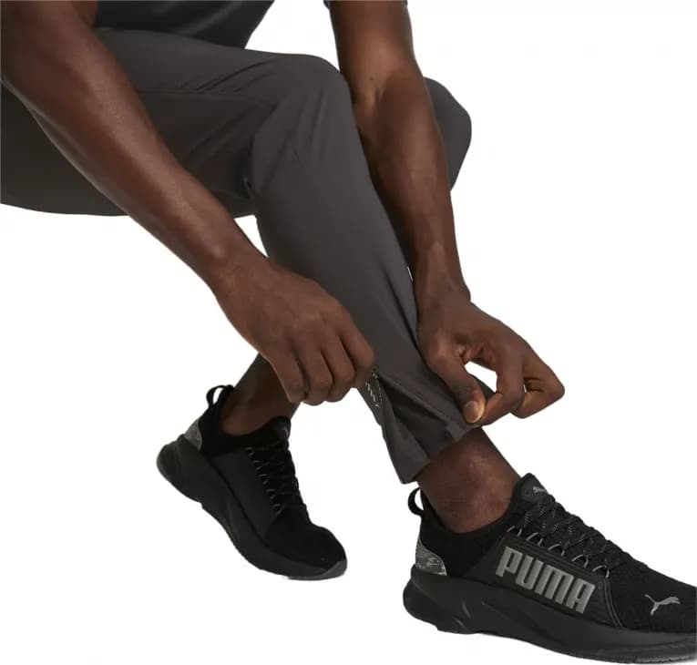 Брюки спортивные мужские черные Puma