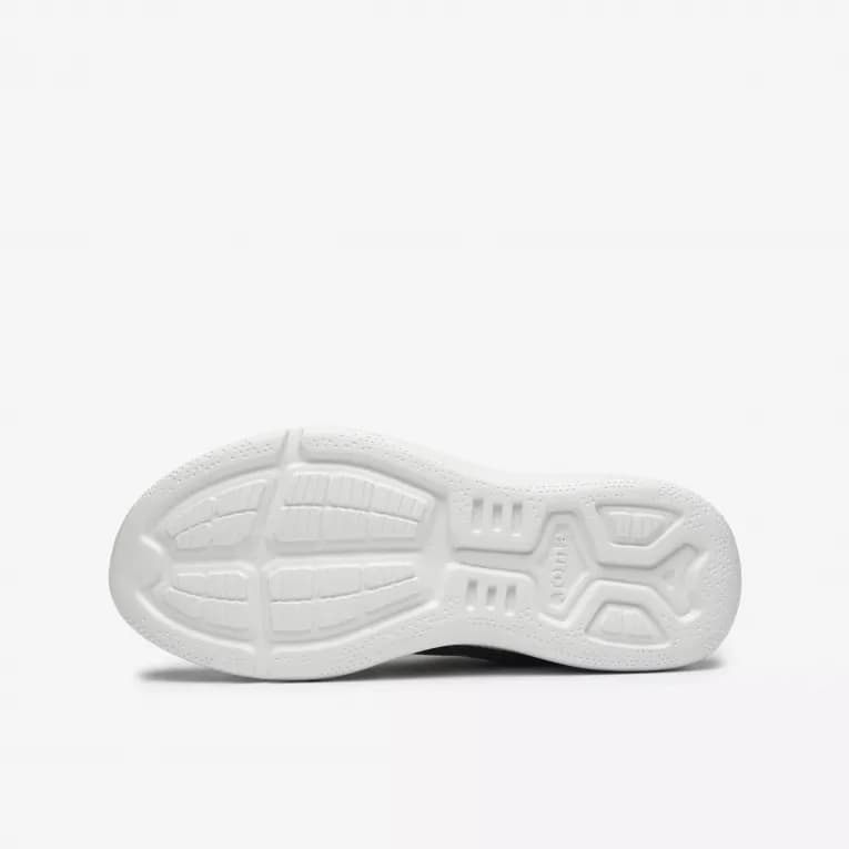 Кроссовки мужские серые Joma SERIE CORINTO