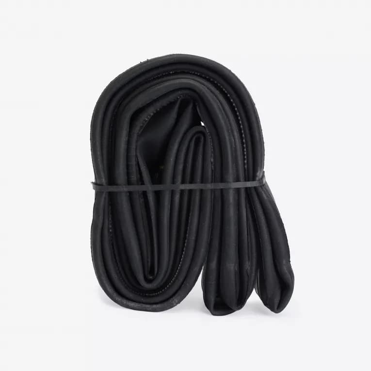 Велосипедная камера 28"x35/43C AV чёрная Kenda