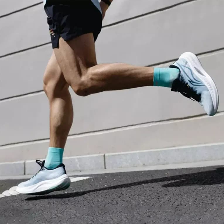 Кроссовки для бега мужские голубые Li-Ning Yueying 4