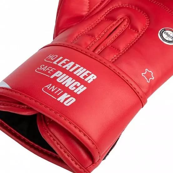 Боксерские перчатки красные Clinch 900