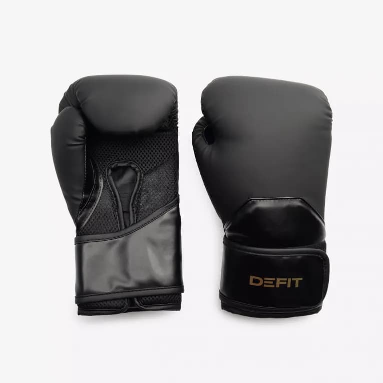 Боксёрские перчатки чёрные Defit 500