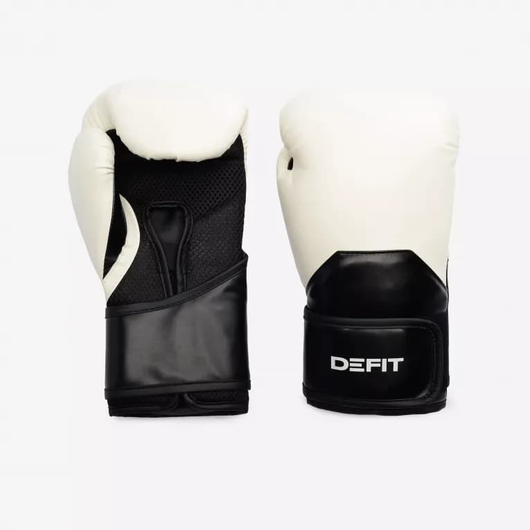 Перчатки боксёрские белые Defit 500