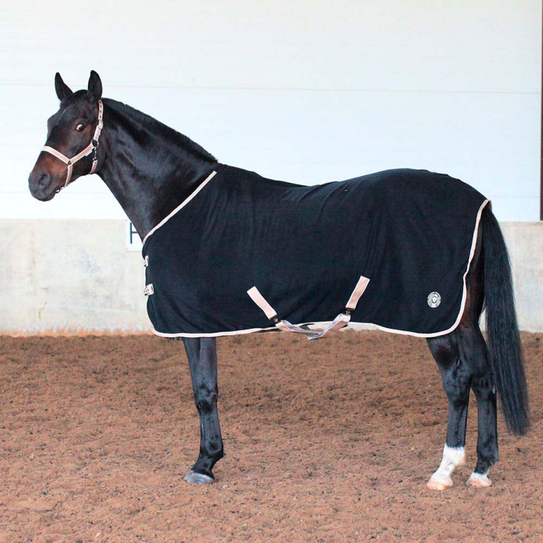 Попона для лошади черная Miu Equestrian BASIC купить в интернет ...
