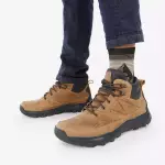 Ботинки походные мужские коричневые Quechua NH500