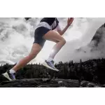Кроссовки для бега женские Kiprun 900