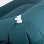 Подушка кемпинговая надувная синяя Quechua 100